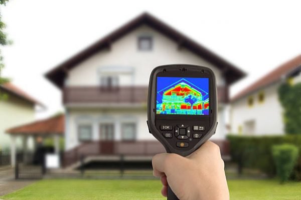 Heat Loss Detection of the House With Infrared Thermal Camera